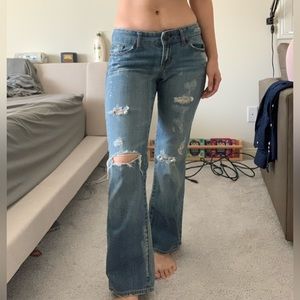 Low Rise Distressed Jeans - Size 25